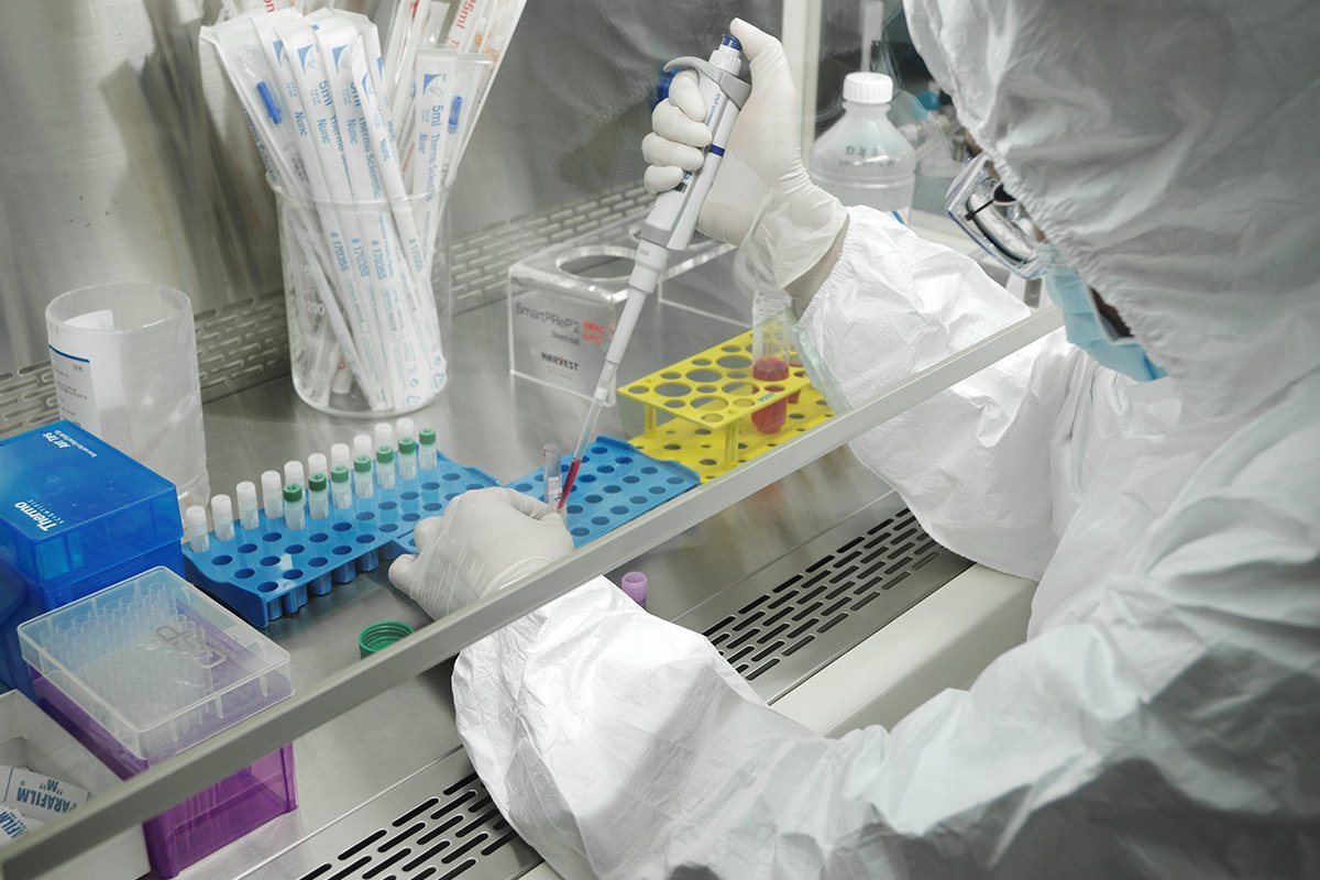 laboratory_slide_img11